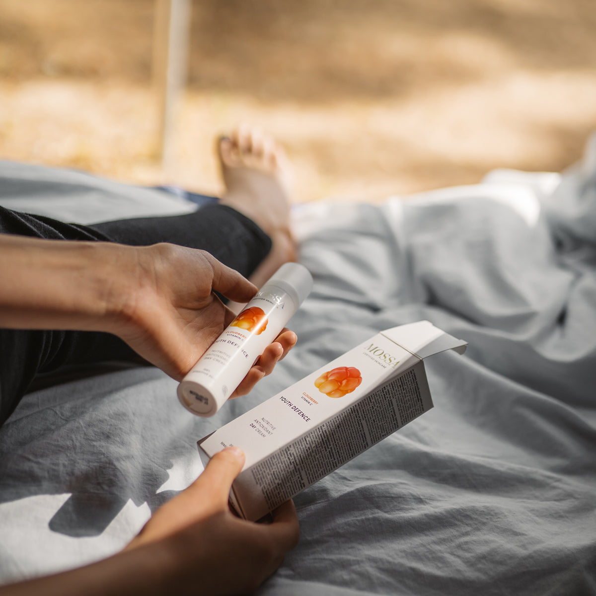 YOUTH DEFENCE Nourishing Antioxidant Day Cream-1