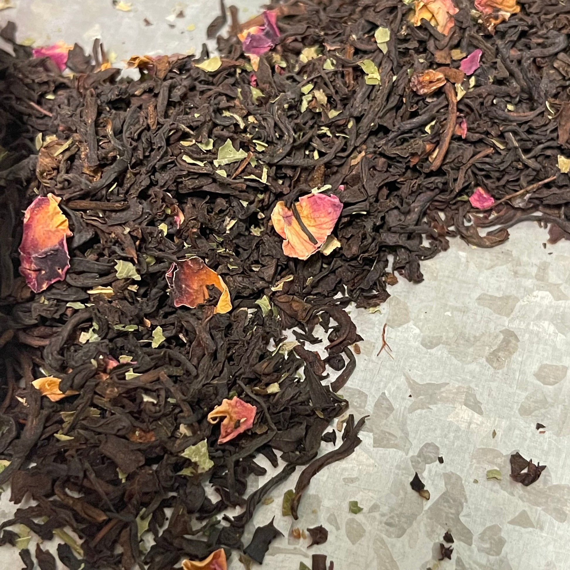  ROSE OF PERSIA LOOSE LEAF BLACK TEA IN TIN by PDPro